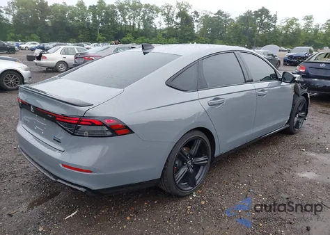 2025 Honda Accord Hybrid Sport-L z USA, uszkodzony, nr VIN 1HGCY2F77SA043724